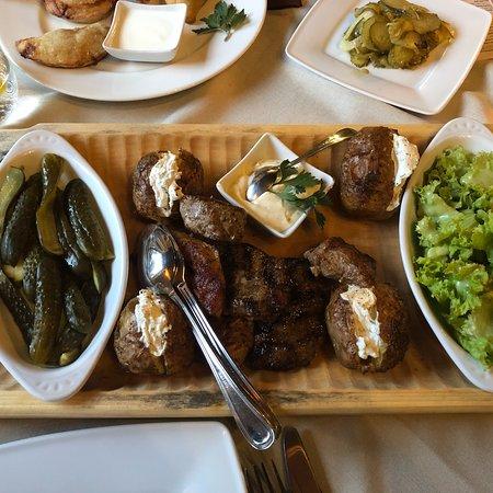 Restauracja Dwor Liczyrzepy